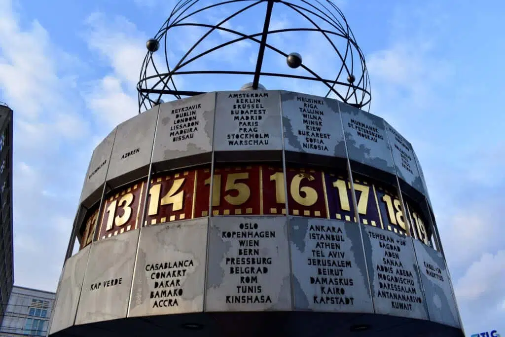 berlin world time clock