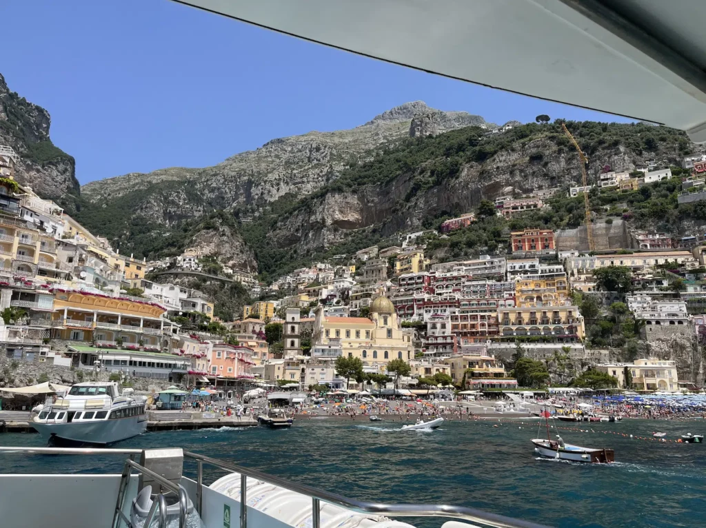 Where to stay on the Amalfi Coast? 5 Best Towns, Areas & Places to Stay 🍋 32 positano