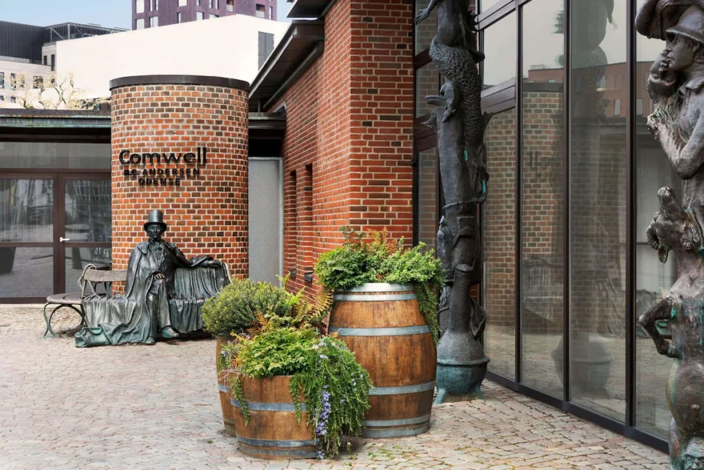 comwell odense hotel close to hans christian andersen house