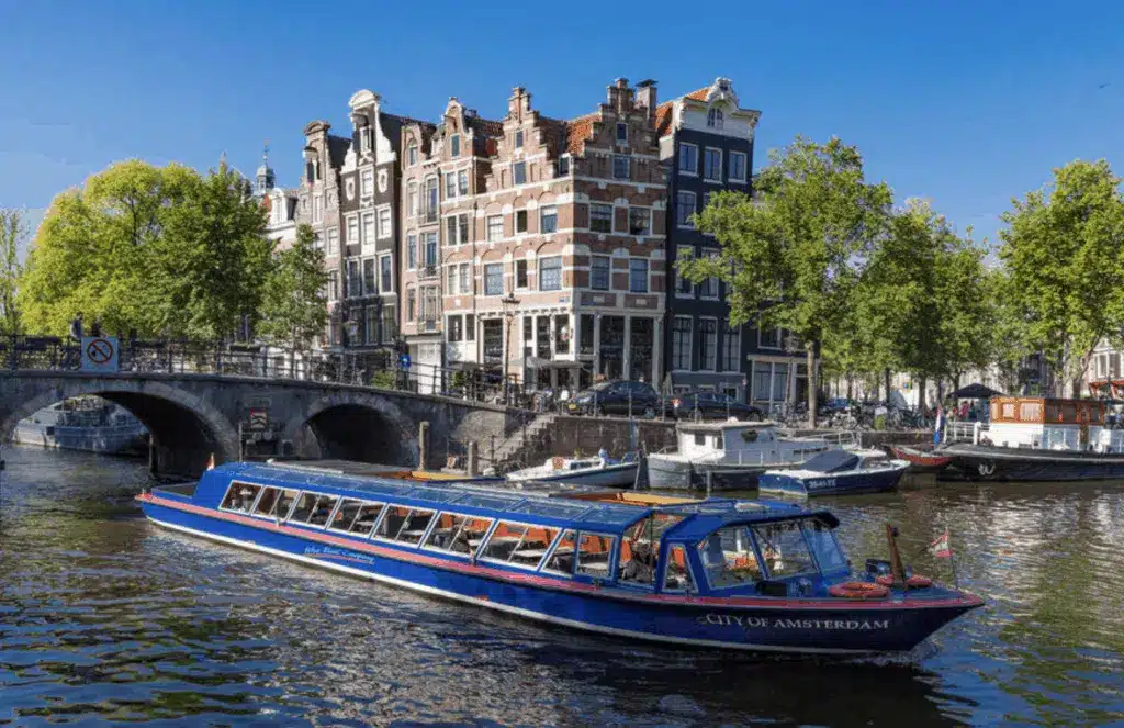 The 18 Best Things to Do in Amsterdam + Top Attractions & Hidden Gems 🇳🇱 22 Canal Cruise in Amsterdam, one of the best things to do