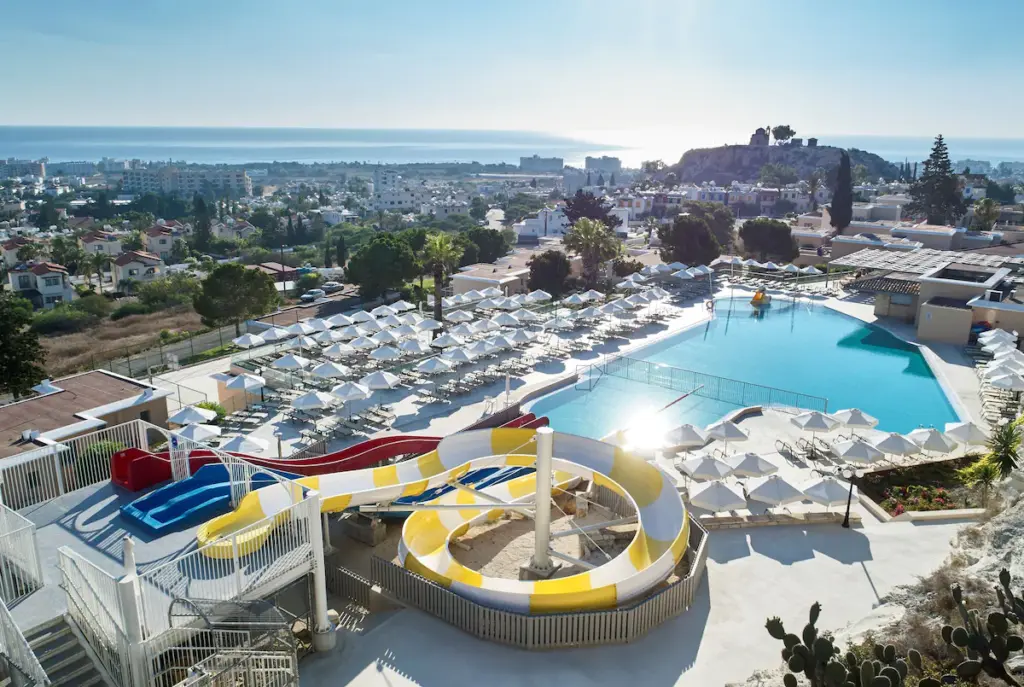 Louis St Elias Resort & Waterpark, good place to stay for families