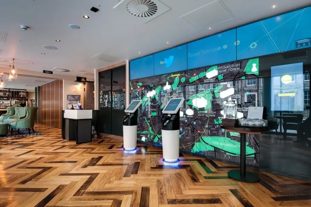 Where to stay in Edinburgh? 5 Best Areas & Places to Stay in Scotland's Capital đ´ó §ó ˘ó łó Łó ´ó ż 42 Hub by Premier Inn Haymarket