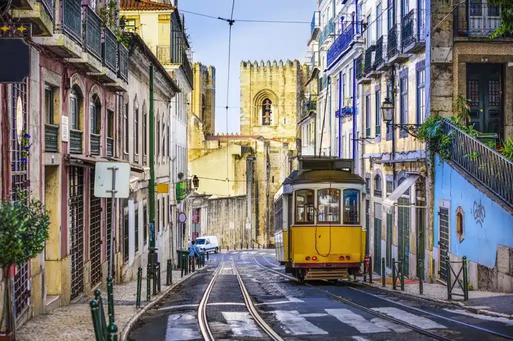 Portugal Travel Guides  Destination Well Known