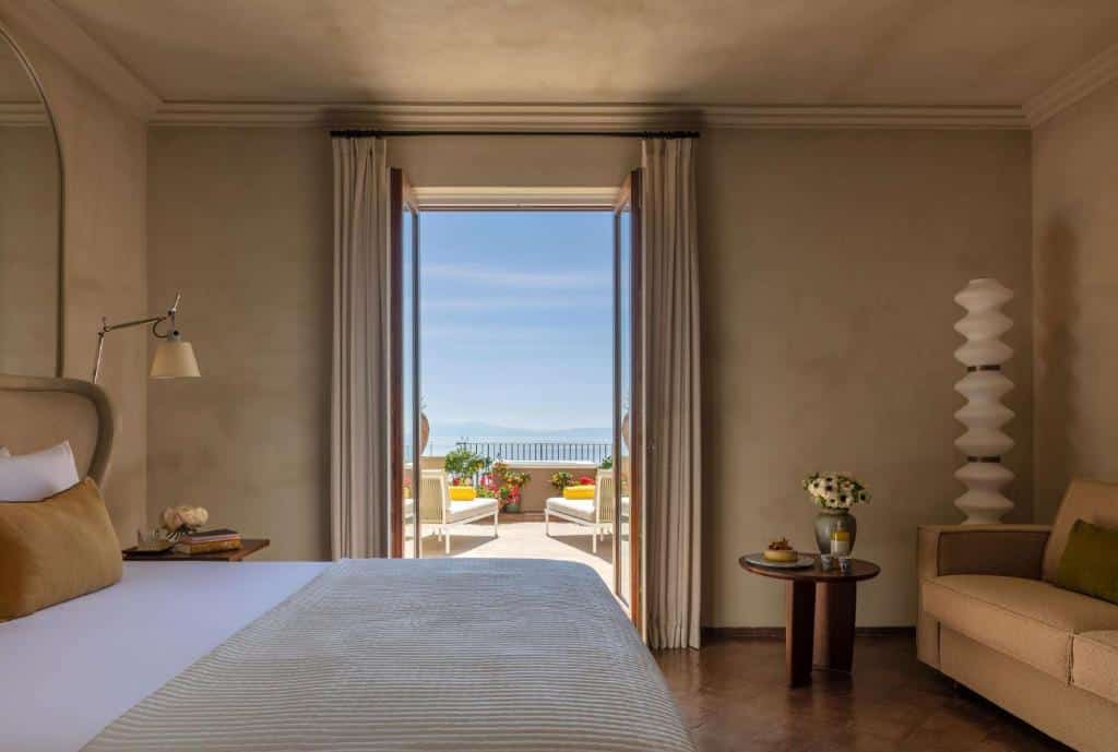 Amalfi town luxury hotel
