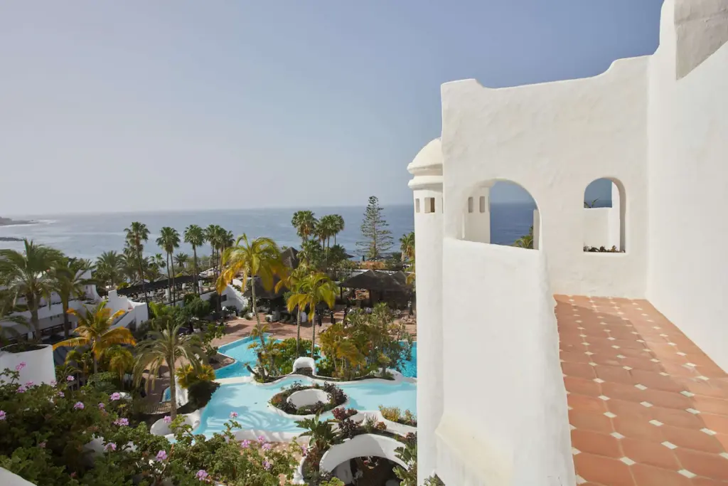 Where to Stay in Tenerife? 5 Best Areas + Places to Stay ☀️ 45 Dreams Jardin Tropical Resort & Spa
