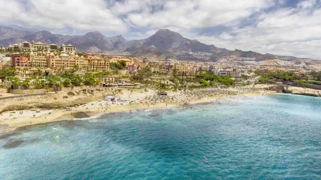 Where to Stay in Tenerife? 5 Best Areas + Places to Stay ☀️ 37 Playa de las Américas, an excellent area for tourists in Tenerife