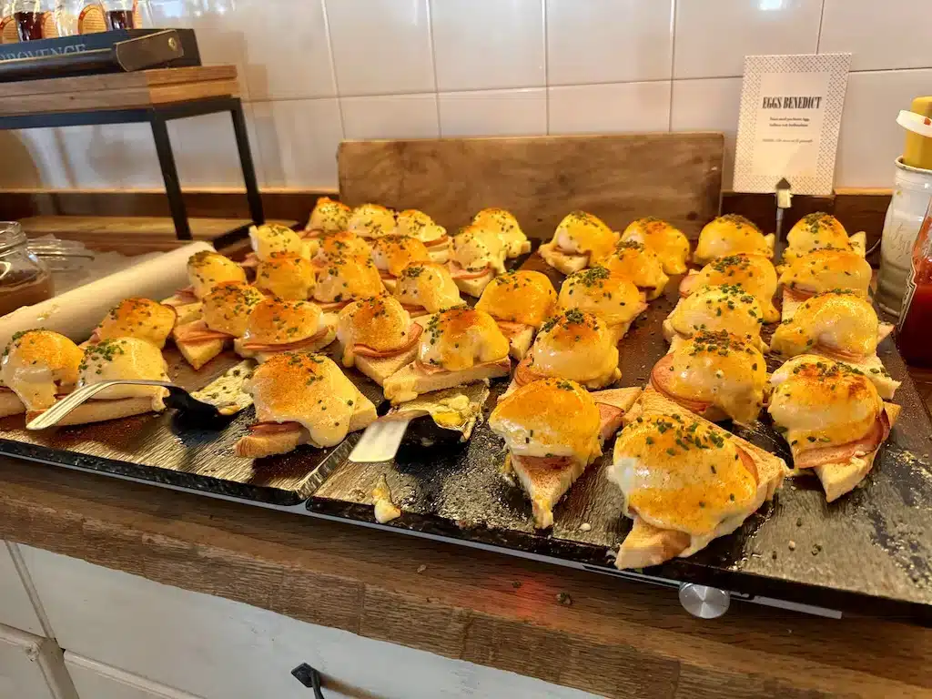 Review: Ystad Saltsjöbad - Is It Still Skåne's Best Spa Hotel? 🤔 35 Eggs at the breakfast buffet