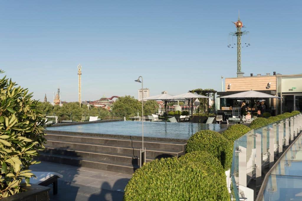 Nimb Hotel rooftop pool