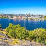 How To Get From Stockholm Arlanda Airport to City Centre in 18 minutes + Cheaper Options 🇸🇪