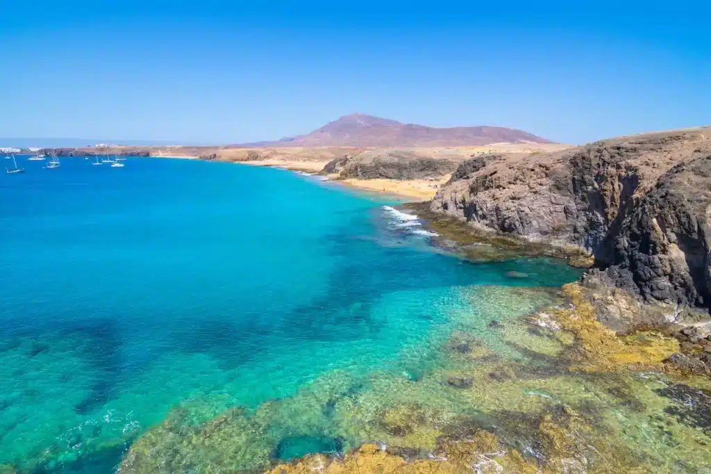 where to stay in lanzarote