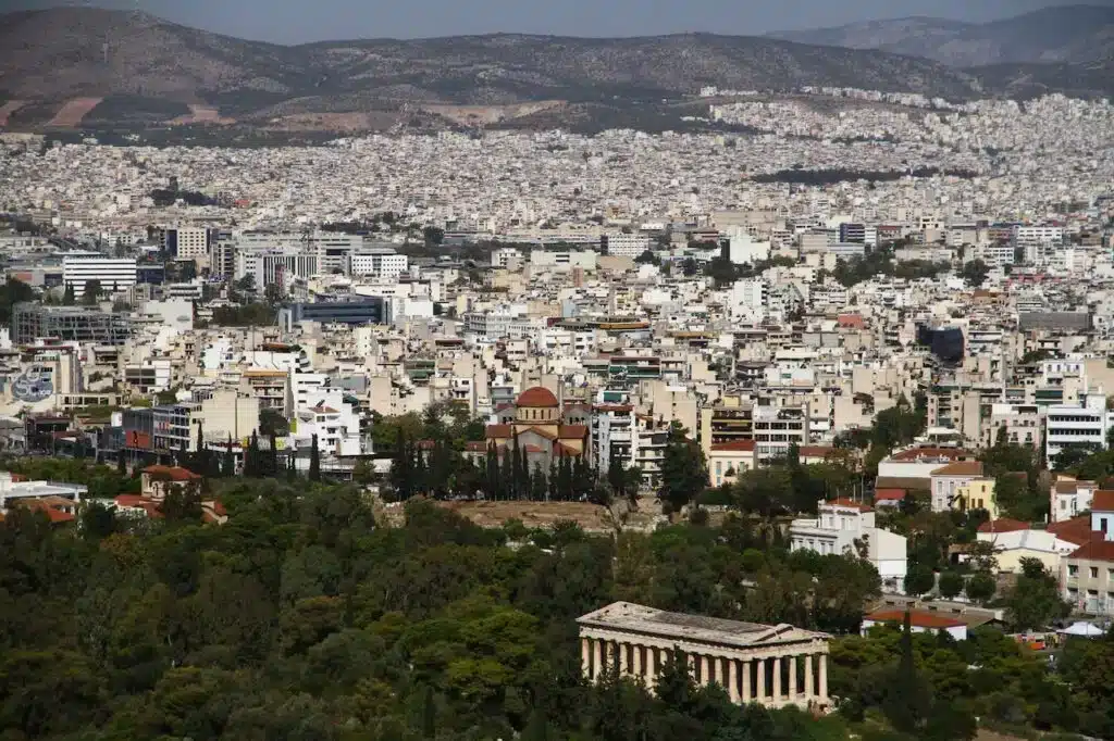 Where to Stay in Athens? The 3 Best Areas & Places to Stay + Avoid! 🇬🇷 27 Kolonaki, Best Area for Luxury and Tranquillity