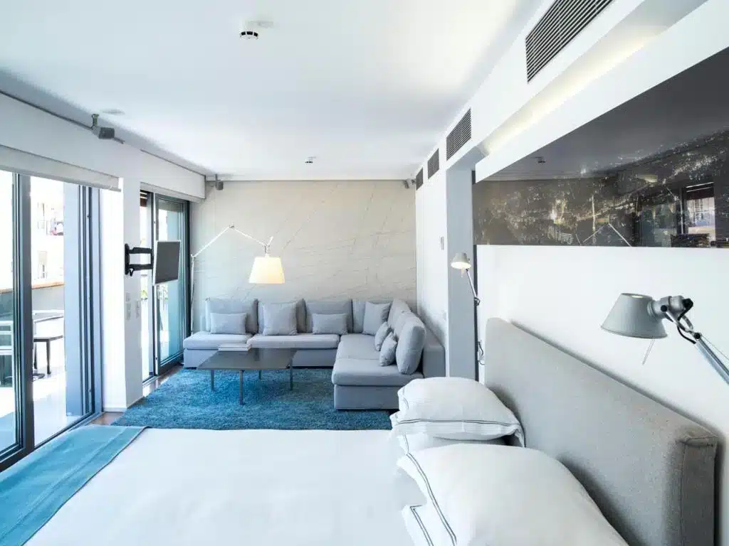 Where to Stay in Athens? The 3 Best Areas & Places to Stay + Avoid! 🇬🇷 29 Periscope Hotel