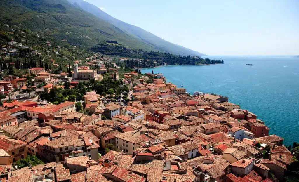 Where to stay in Lake Garda? 6 Best Areas & Places to Stay + Where to Avoid! 🇮🇹 18 Malcesine, stunning medieval town in Lake Garda