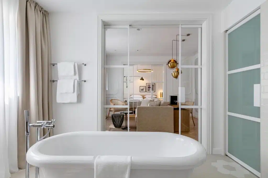 Where to stay in Split? 3 Best Areas + Places to Stay (+ Avoid!) 🇭🇷 17 Heritage Hotel Fermai