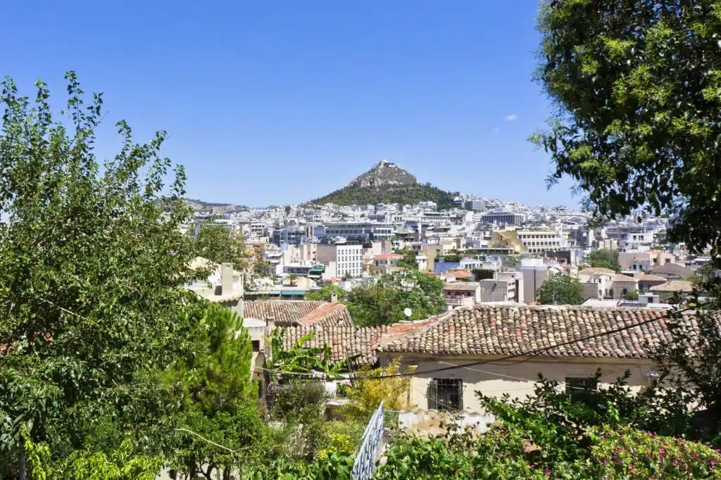 20 Best Things to Do in Athens - Famous Sights & Hidden Local Gems 🇬🇷 25 Anafiotika Athens