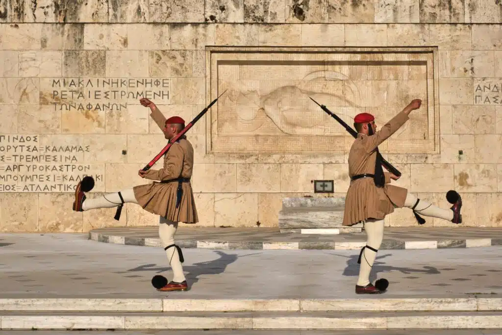20 Best Things to Do in Athens - Famous Sights & Hidden Local Gems 🇬🇷 26 Changing of the Guard at Syntagma Square
