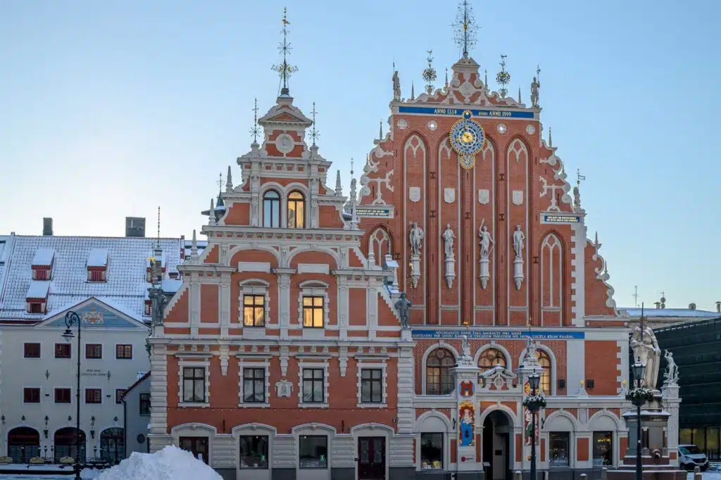 Where to Stay in Riga? The 3 Best Areas + Places to Stay 🇱🇻 16 Riga city
