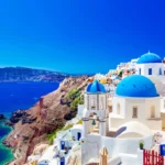 Where to Stay in Santorini? The 5 Best Areas + Places to Stay (+ Avoid!) 🇬🇷