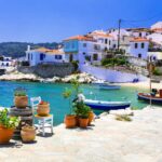 Where to Stay in Samos? The 5 Best Areas & Places to Stay 🇬🇷