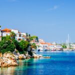 Where to Stay in Skiathos? The 5 Best Areas & Places to Stay 🇬🇷