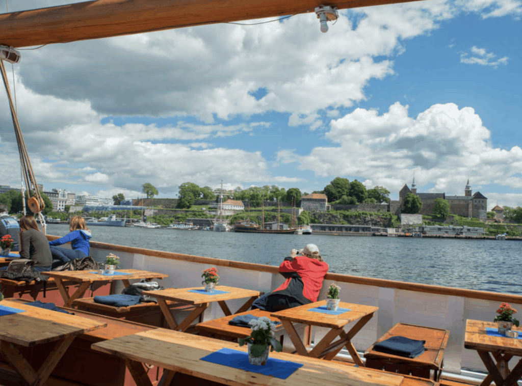 17 Best Things to Do in Oslo: Sights, Prices & Tips 31 A boat trip on the Oslofjord