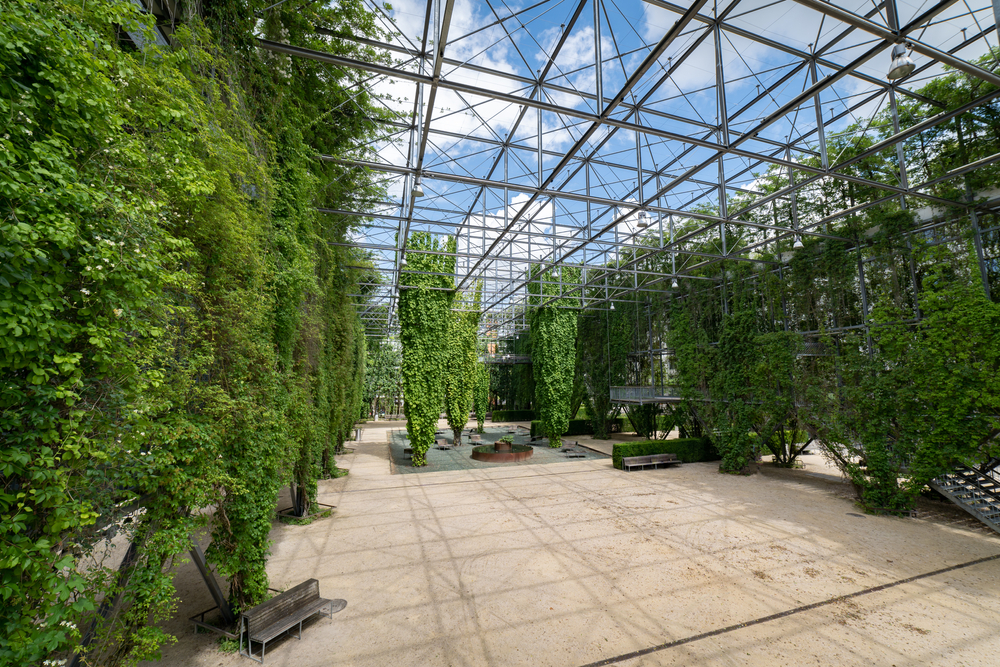MFO-Park in Oerlikon in Zurich with its steel structure covered in climbing plants