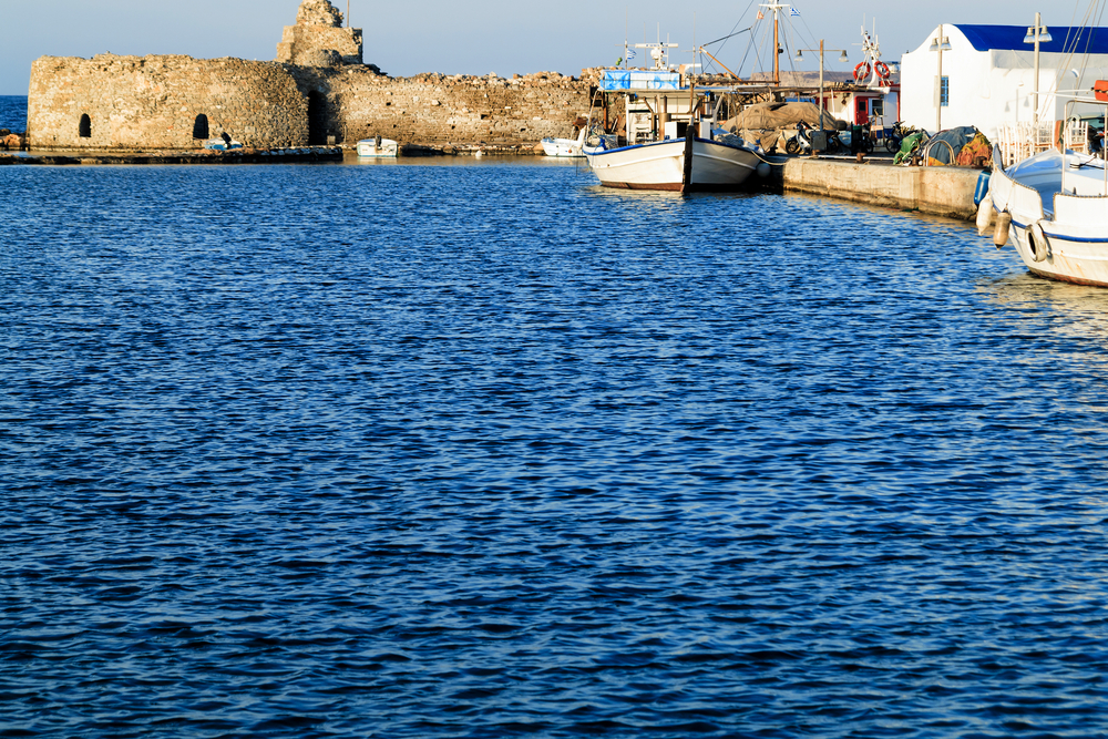 Where to Stay in Paros? The 5 Best Areas & Places to Stay 8 Naoussa fishing harbour and the Venetian fortress on Paros