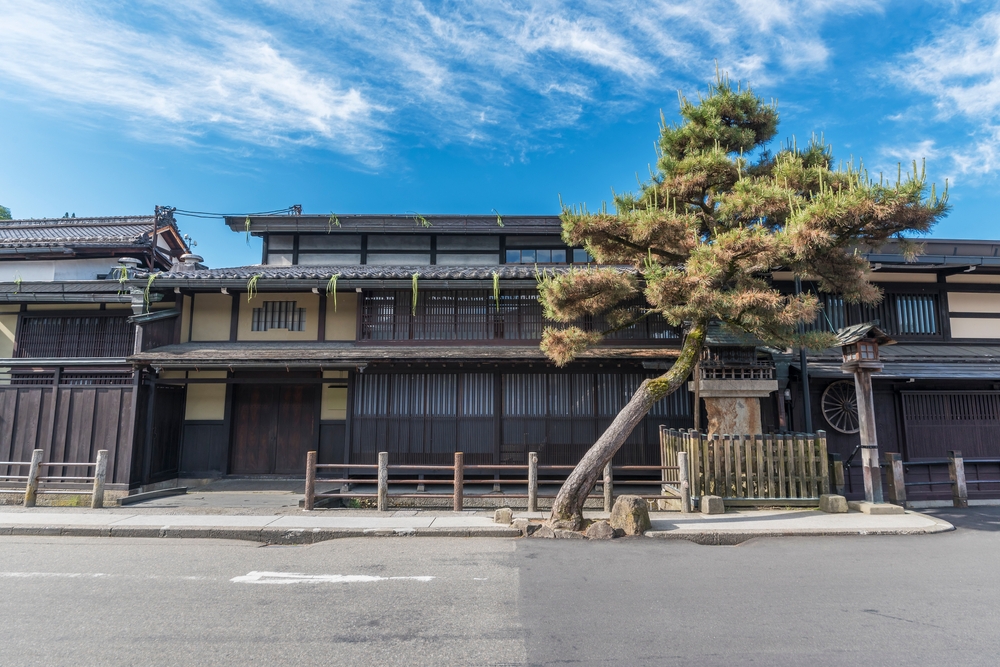 Where to Stay in Japan? The 7 Best Areas & Places to Stay 12 Preserved wooden houses in the historic part of Takayama in Japan