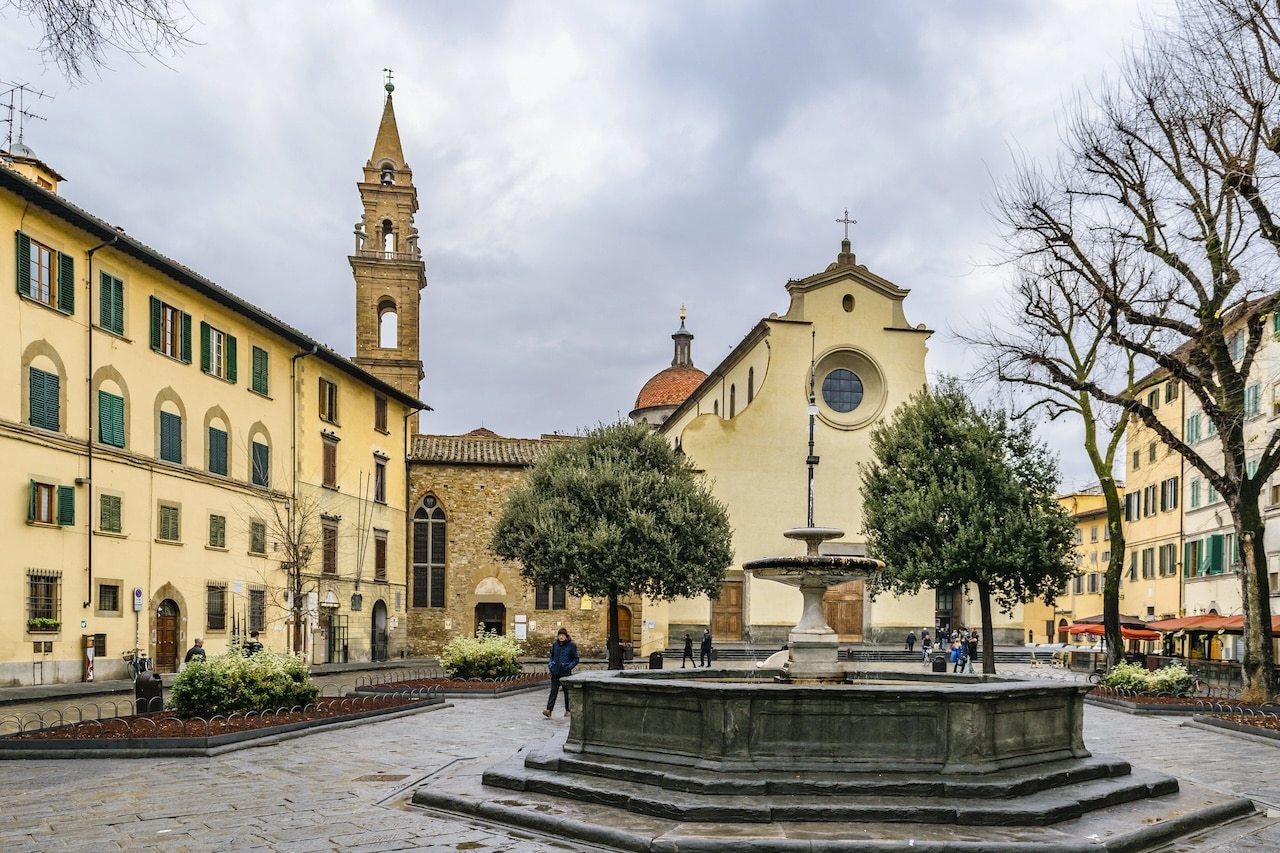 20 Best Things to Do in Florence: Sights, Prices & Tips 38 Santo Spirito in the Oltrarno neighbourhood of Florence