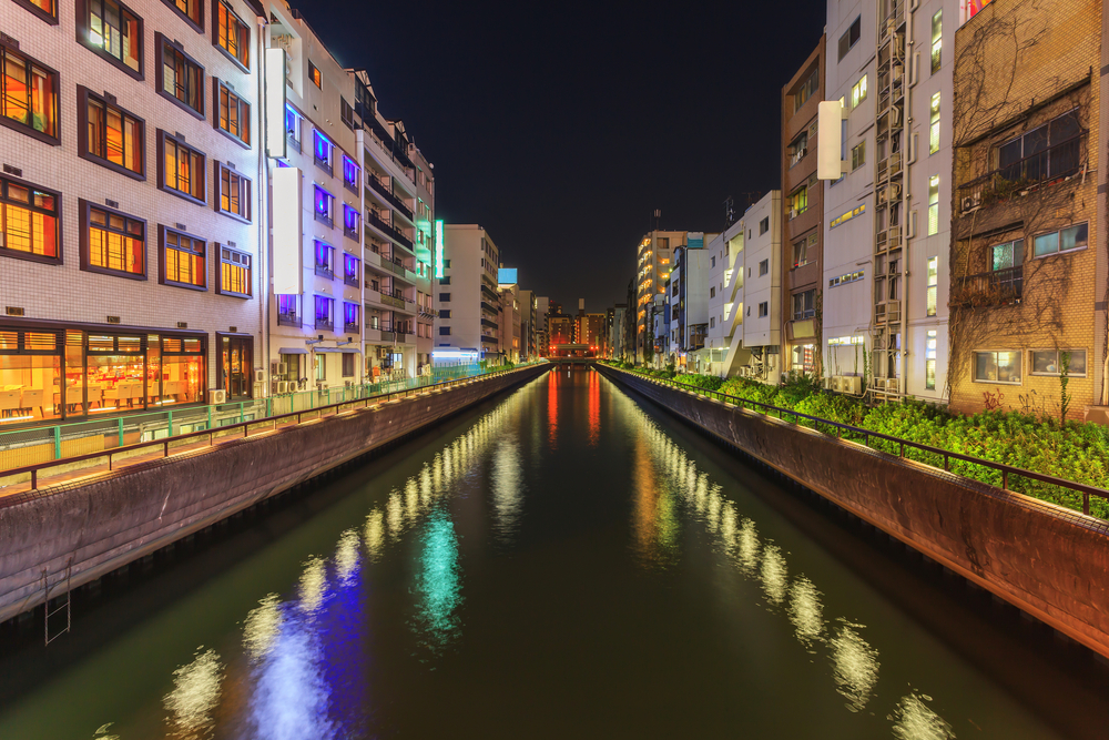Where to Stay in Japan? The 7 Best Areas & Places to Stay 15 The Dotonbori canal in Namba in Osaka in the evening