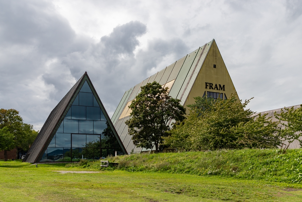 17 Best Things to Do in Oslo: Sights, Prices & Tips 28 The Fram Museum on Bygdøy in Oslo