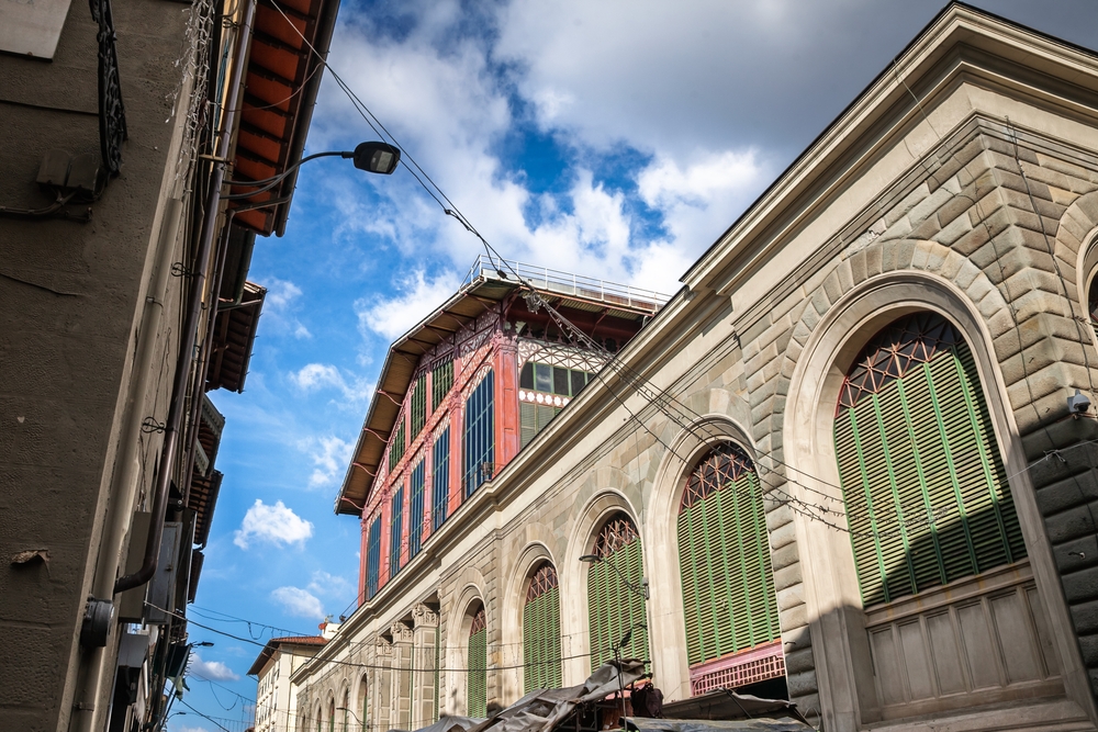 20 Best Things to Do in Florence: Sights, Prices & Tips 35 The Mercato Centrale market hall in Florence