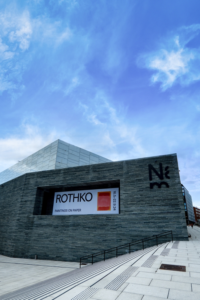 17 Best Things to Do in Oslo: Sights, Prices & Tips 24 The new National Museum building in Oslo