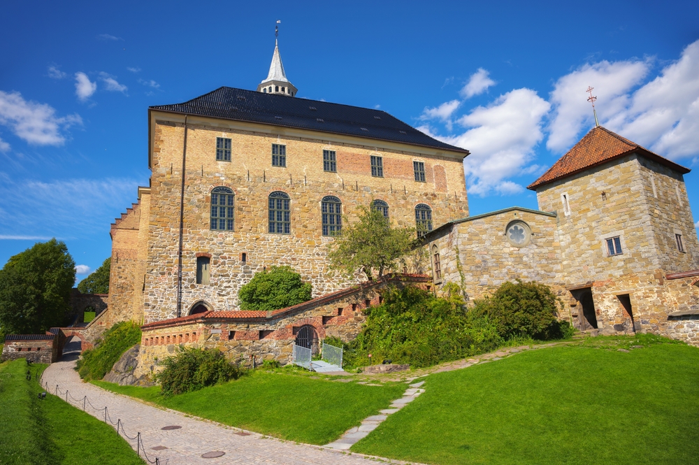 17 Best Things to Do in Oslo: Sights, Prices & Tips 23 The stone walls and towers of Akershus Fortress in Oslo