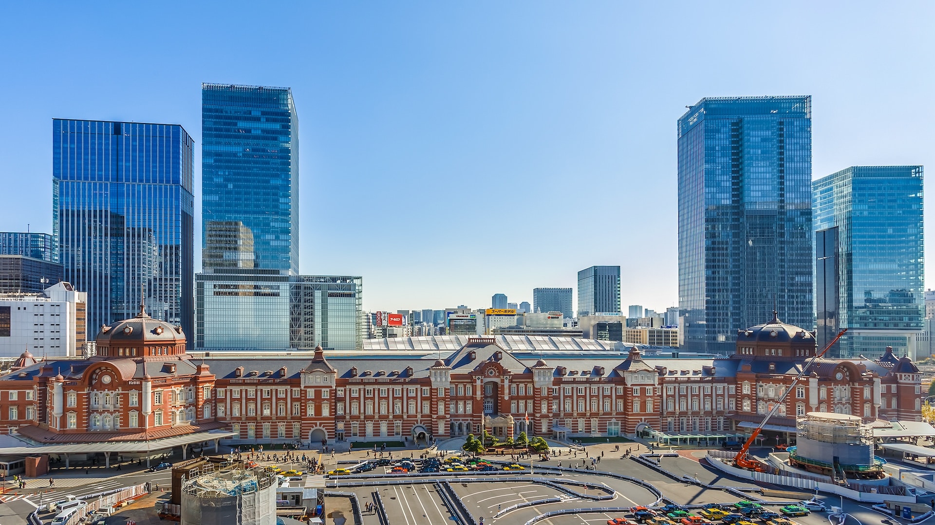 Where to Stay in Japan? The 7 Best Areas & Places to Stay 10 Tokyo Station in Marunouchi in Tokyo