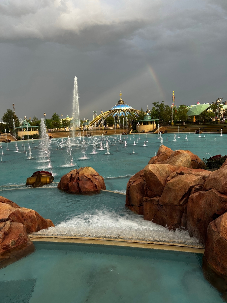 Where to Stay in Orlando? The 5 Best Areas & Places to Stay 8 Universal Epic Universe in Orlando after a rainy day
