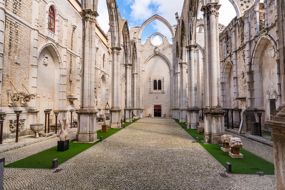 20 Best Things to Do in Lisbon: Sights, Prices & Tips 30 Open-roofed Gothic ruins of Convento do Carmo in Lisbon