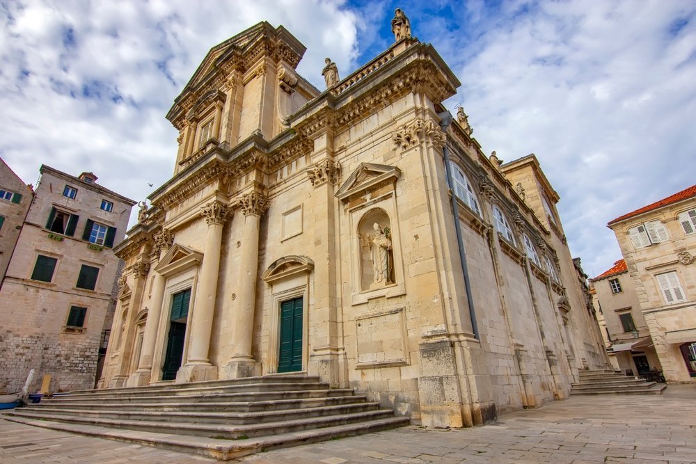 Dubrovnik Cathedral with its dome and statues on the façade