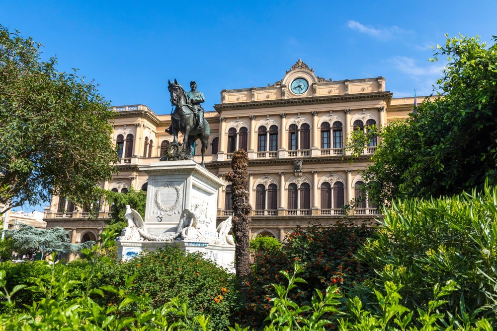 The façade of Palermo Centrale