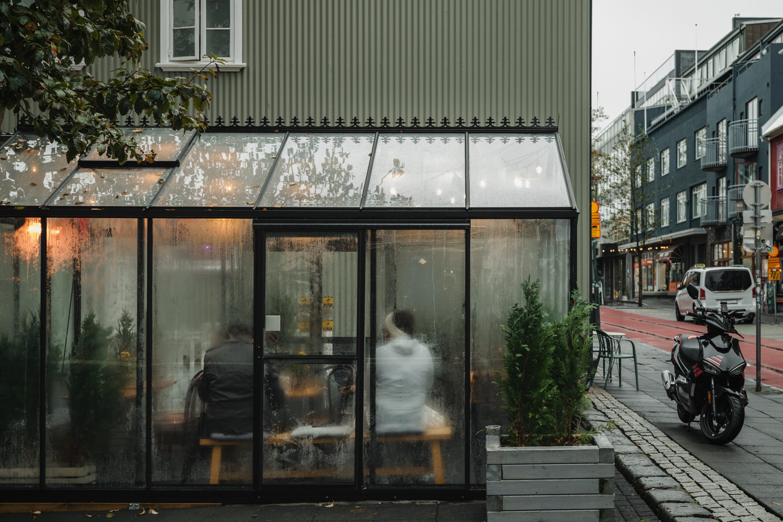 A café on Laugavegur in Reykjavik in winter