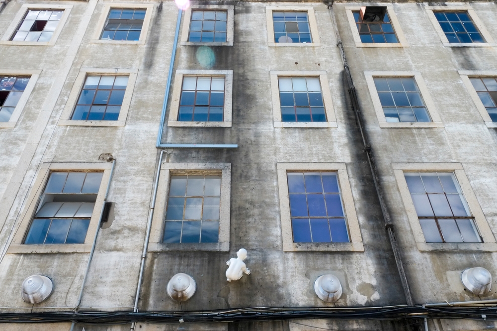 20 Best Things to Do in Lisbon: Sights, Prices & Tips 37 LX Factory in Alcântara, Lisbon