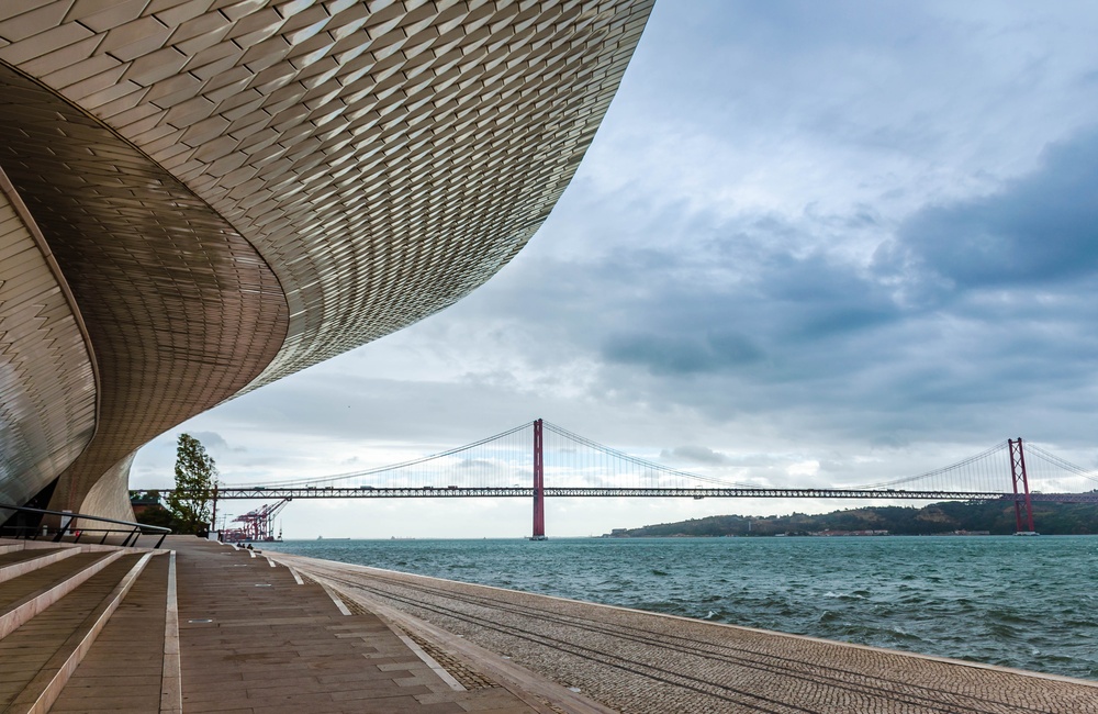 20 Best Things to Do in Lisbon: Sights, Prices & Tips 36 MAAT museum beside the Tagus in Lisbon