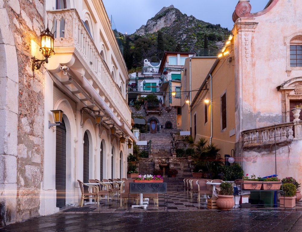 The main street, Corso Umberto, in Taormina