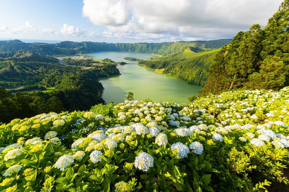 Where to Stay in the Azores? The 7 Best Areas & Places to Stay 5 Miradouro da Vista do Rei overlooking Lagoa Azul and Lagoa Verde