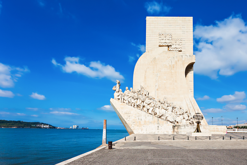20 Best Things to Do in Lisbon: Sights, Prices & Tips 35 Padrão dos Descobrimentos beside the Tagus in Belém, Lisbon