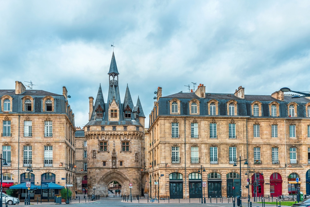 Porte Cailhau in Saint-Pierre in Bordeaux