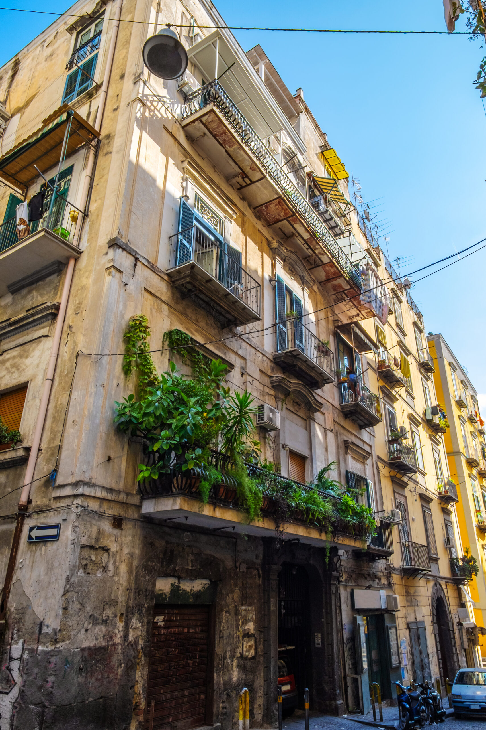 A street in the Quartieri Spagnoli in Naples