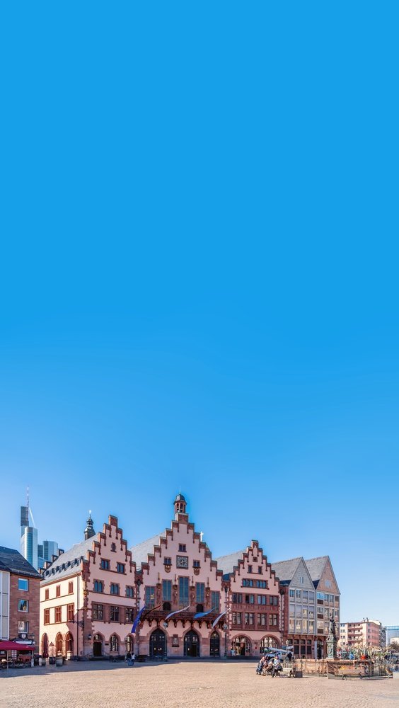 The Römer town hall with its stepped gables on Römerberg in Frankfurt's Old Town