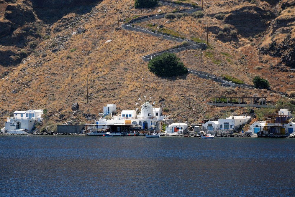 village on Thirassia